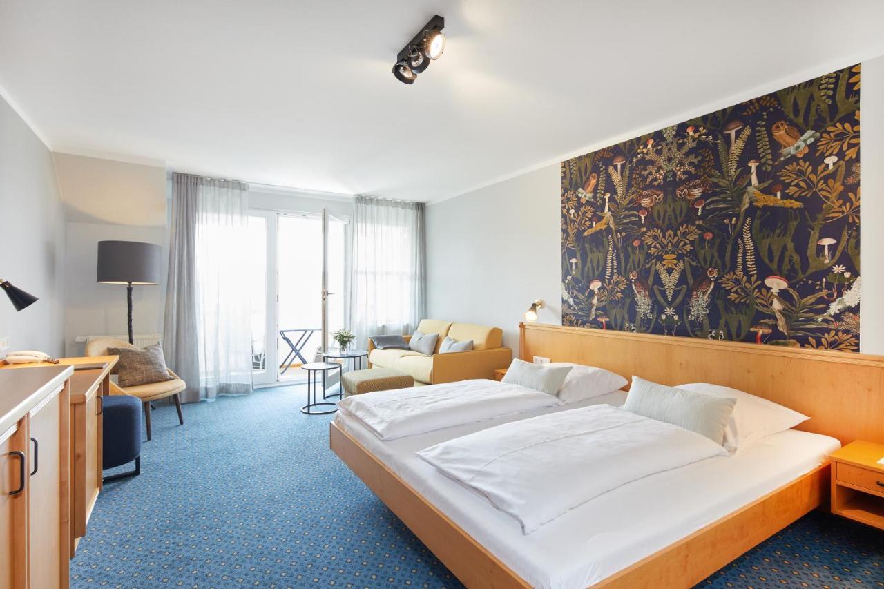 Hotel Sonneck Knüllwald Εξωτερικό φωτογραφία