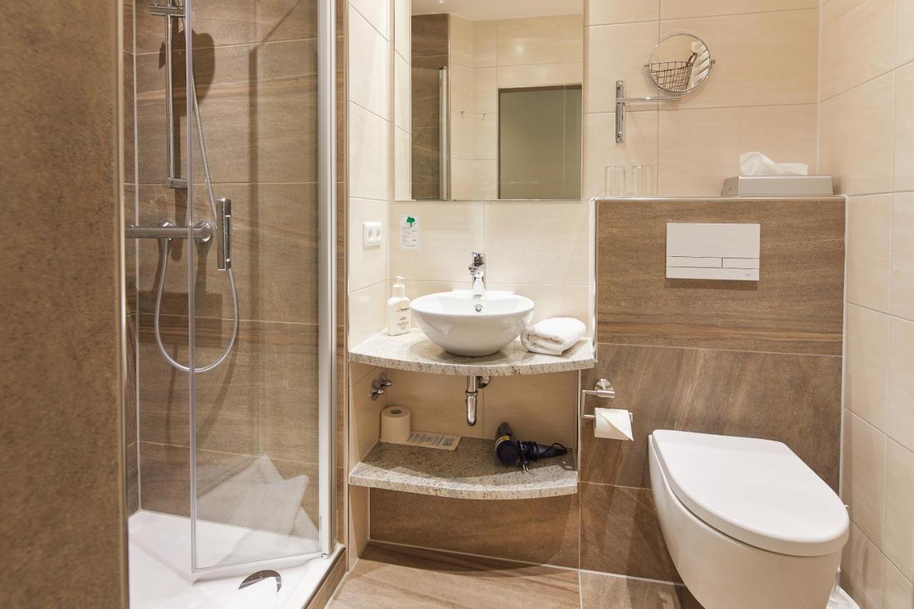 Hotel Sonneck Knüllwald Εξωτερικό φωτογραφία