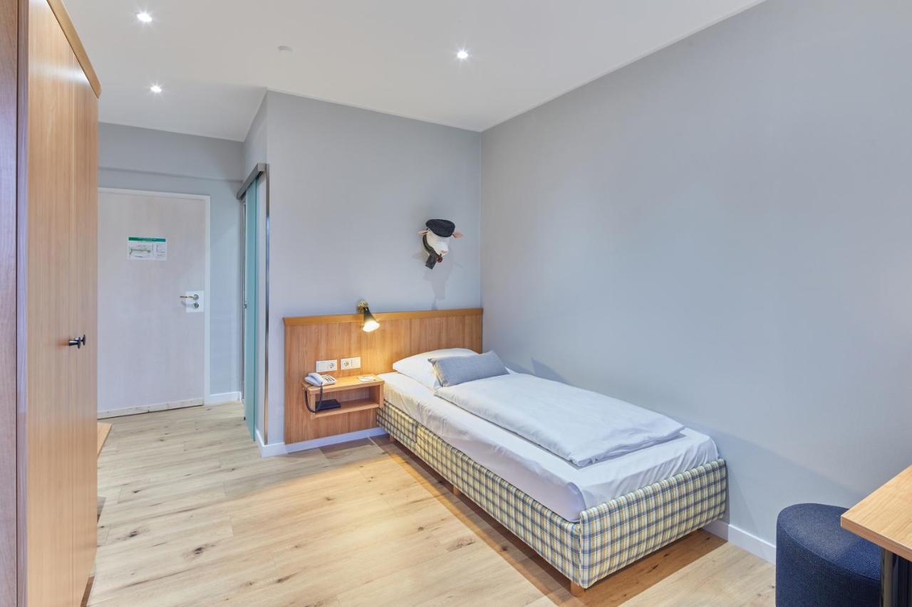Hotel Sonneck Knüllwald Εξωτερικό φωτογραφία