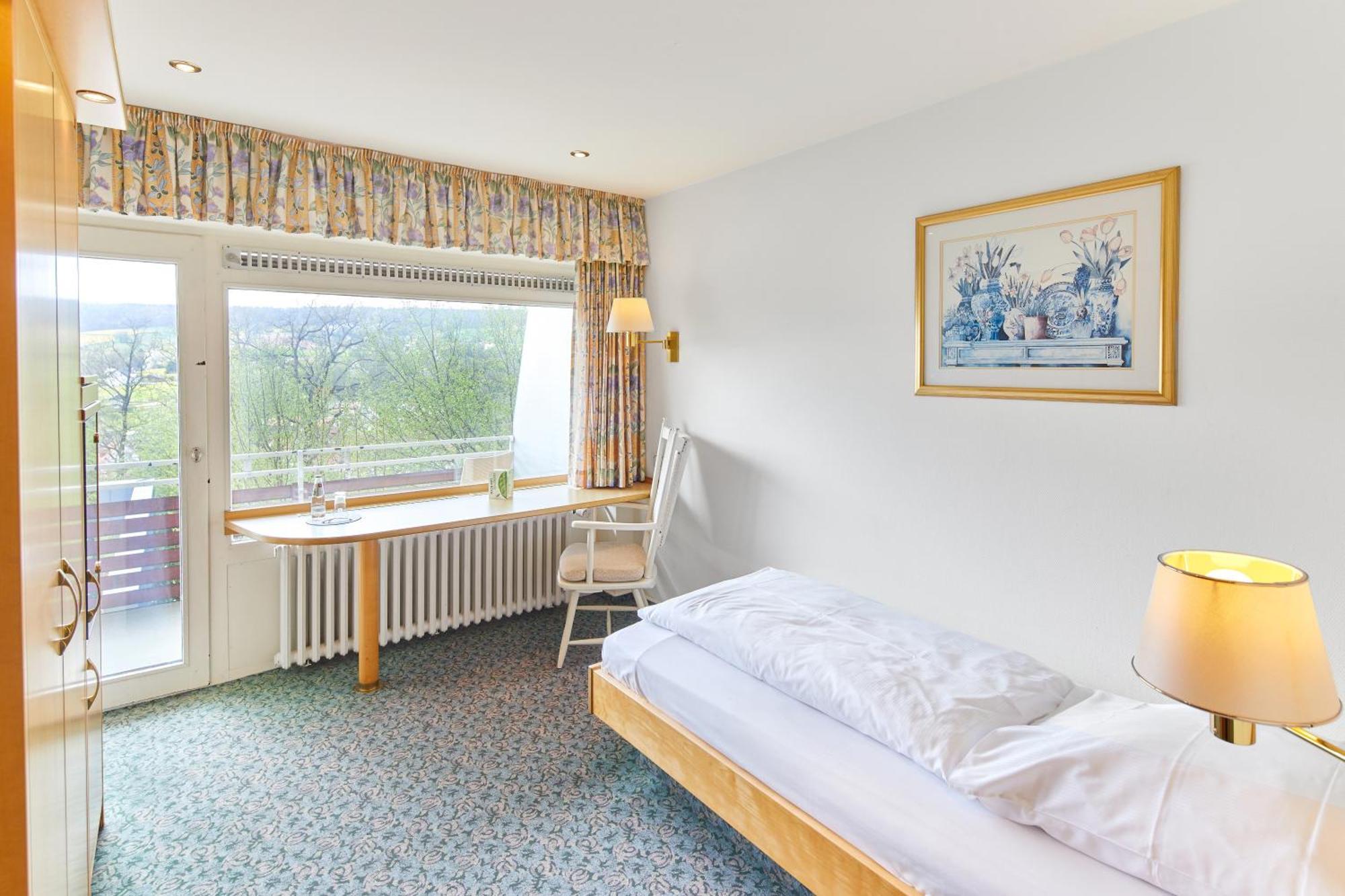 Hotel Sonneck Knüllwald Εξωτερικό φωτογραφία