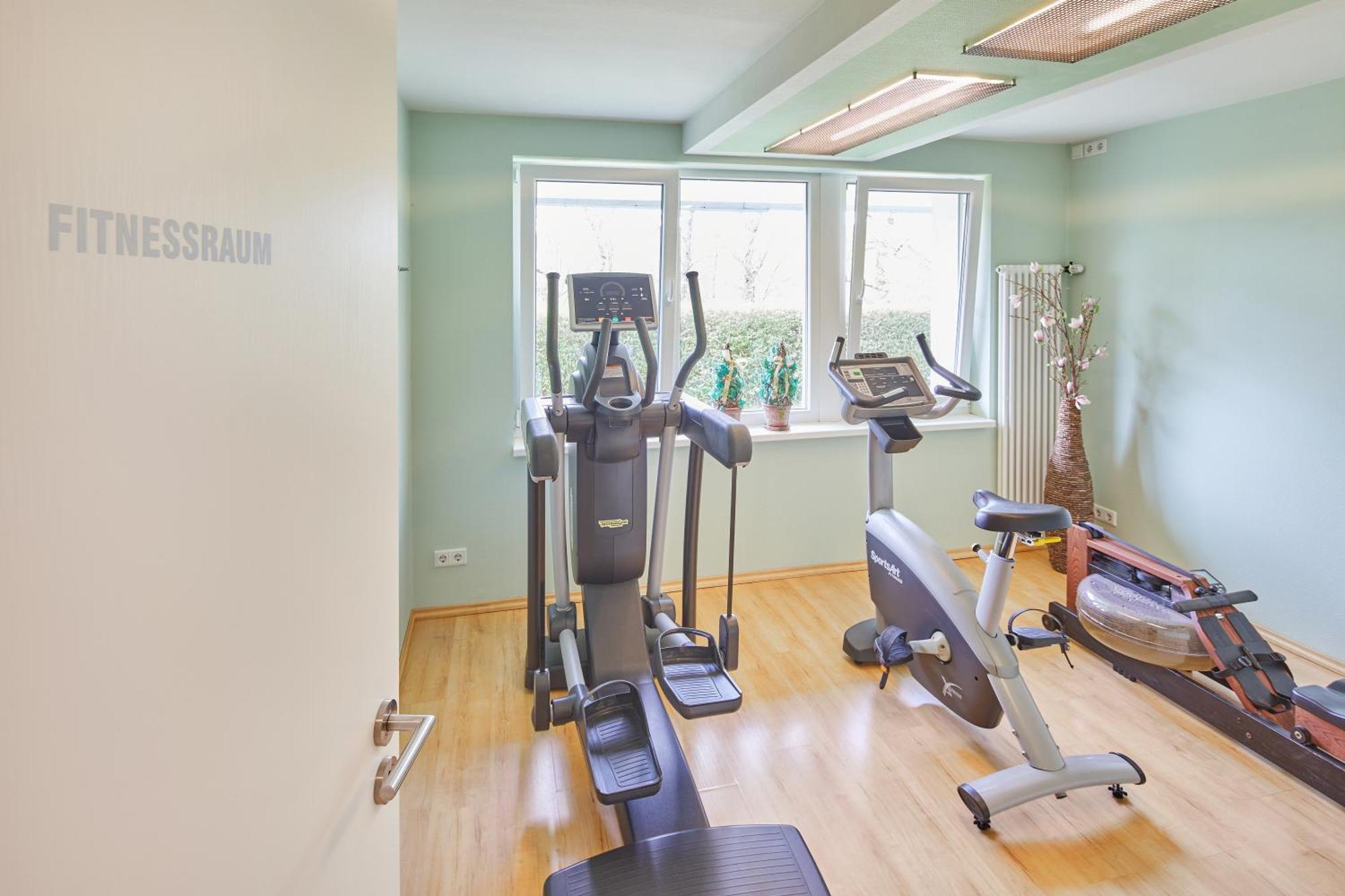Hotel Sonneck Knüllwald Εξωτερικό φωτογραφία
