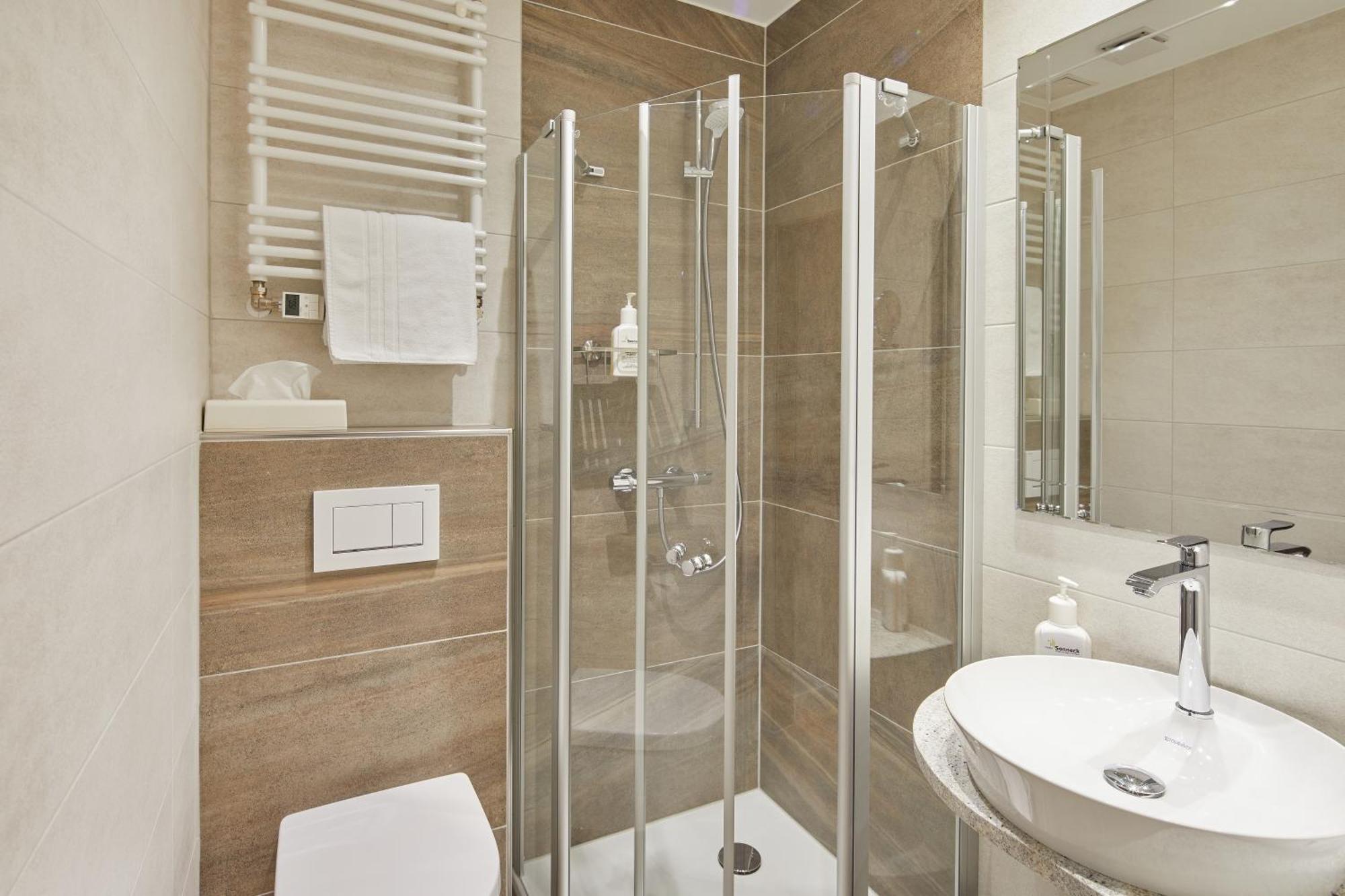 Hotel Sonneck Knüllwald Εξωτερικό φωτογραφία