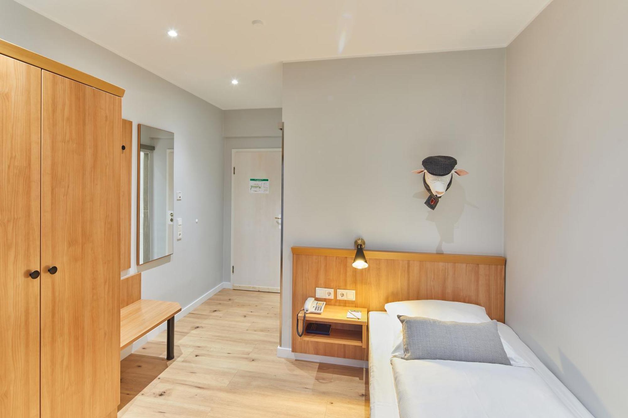Hotel Sonneck Knüllwald Εξωτερικό φωτογραφία