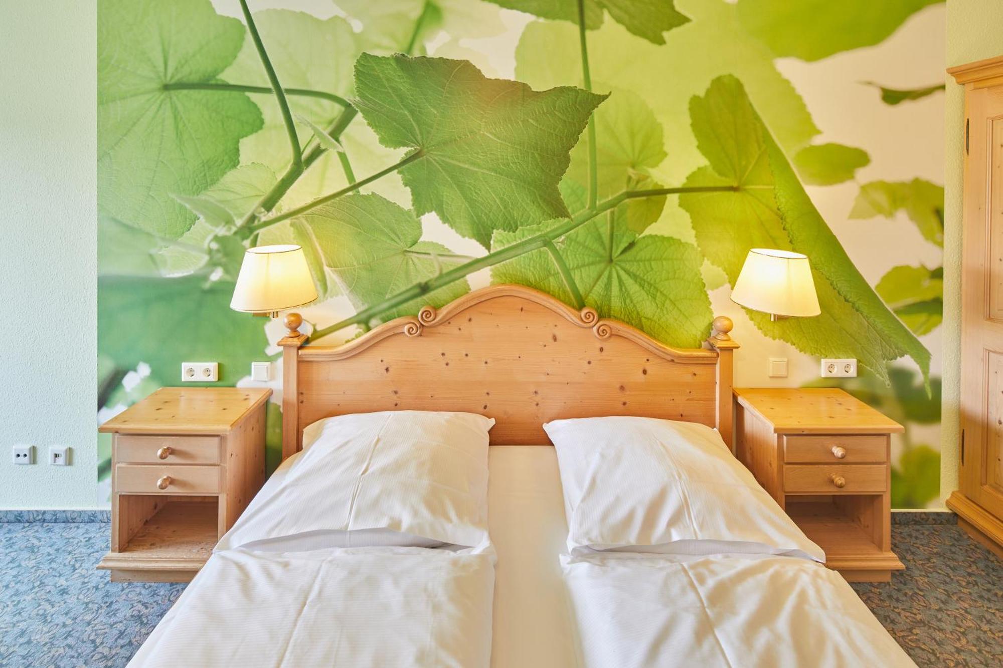 Hotel Sonneck Knüllwald Εξωτερικό φωτογραφία