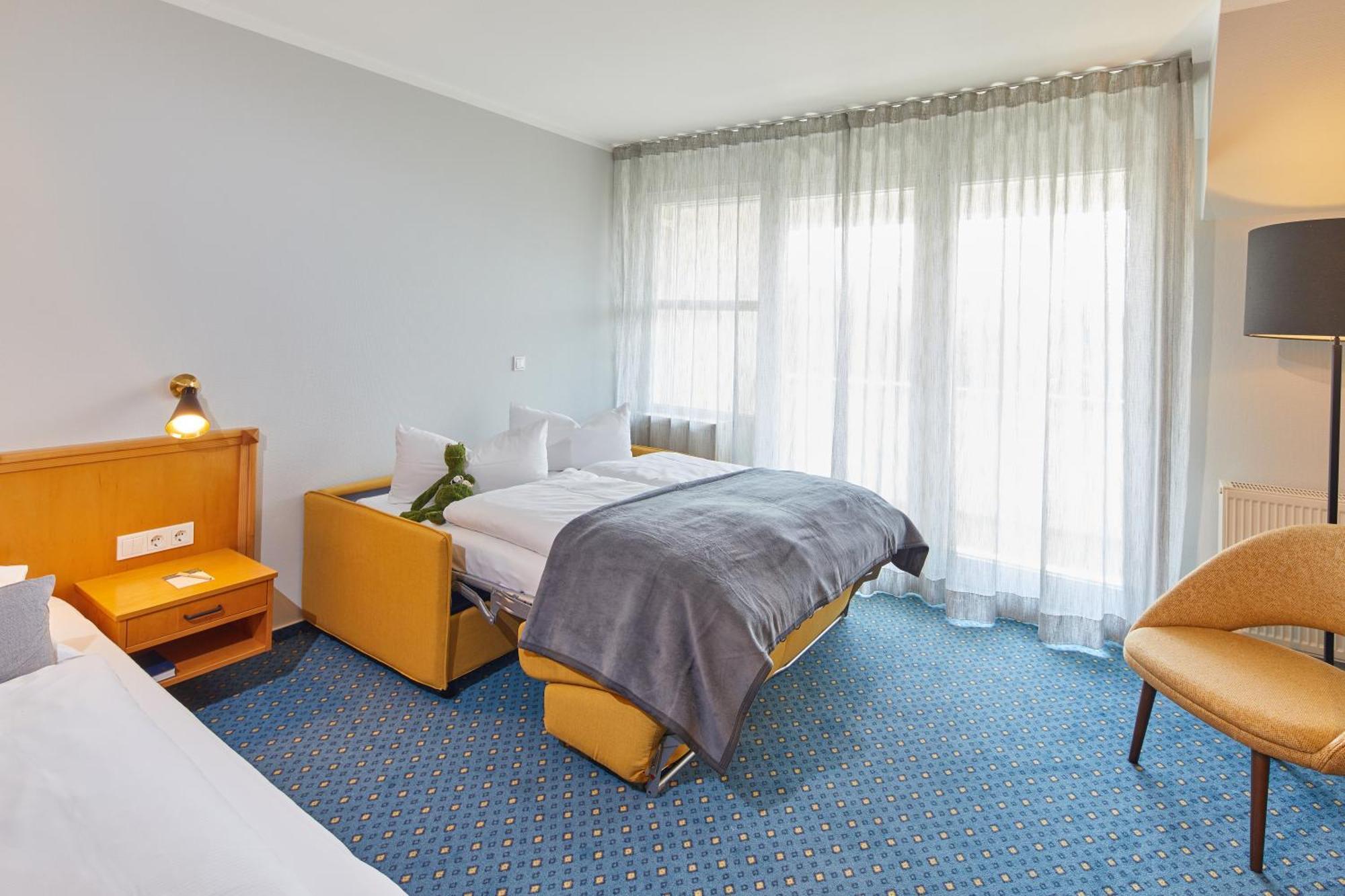 Hotel Sonneck Knüllwald Εξωτερικό φωτογραφία